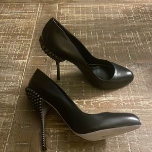 Black Sergio Rossi pumps NIB….SZ 41 NIB